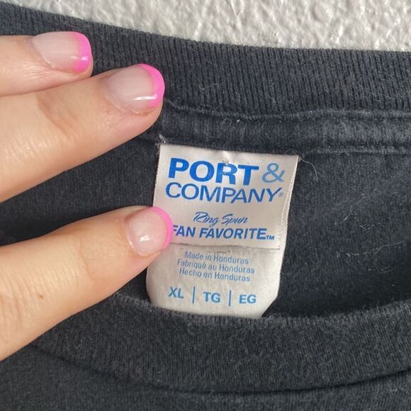 Shawn Mendes- black graphic tee- Size XL - Picture 3 of 5